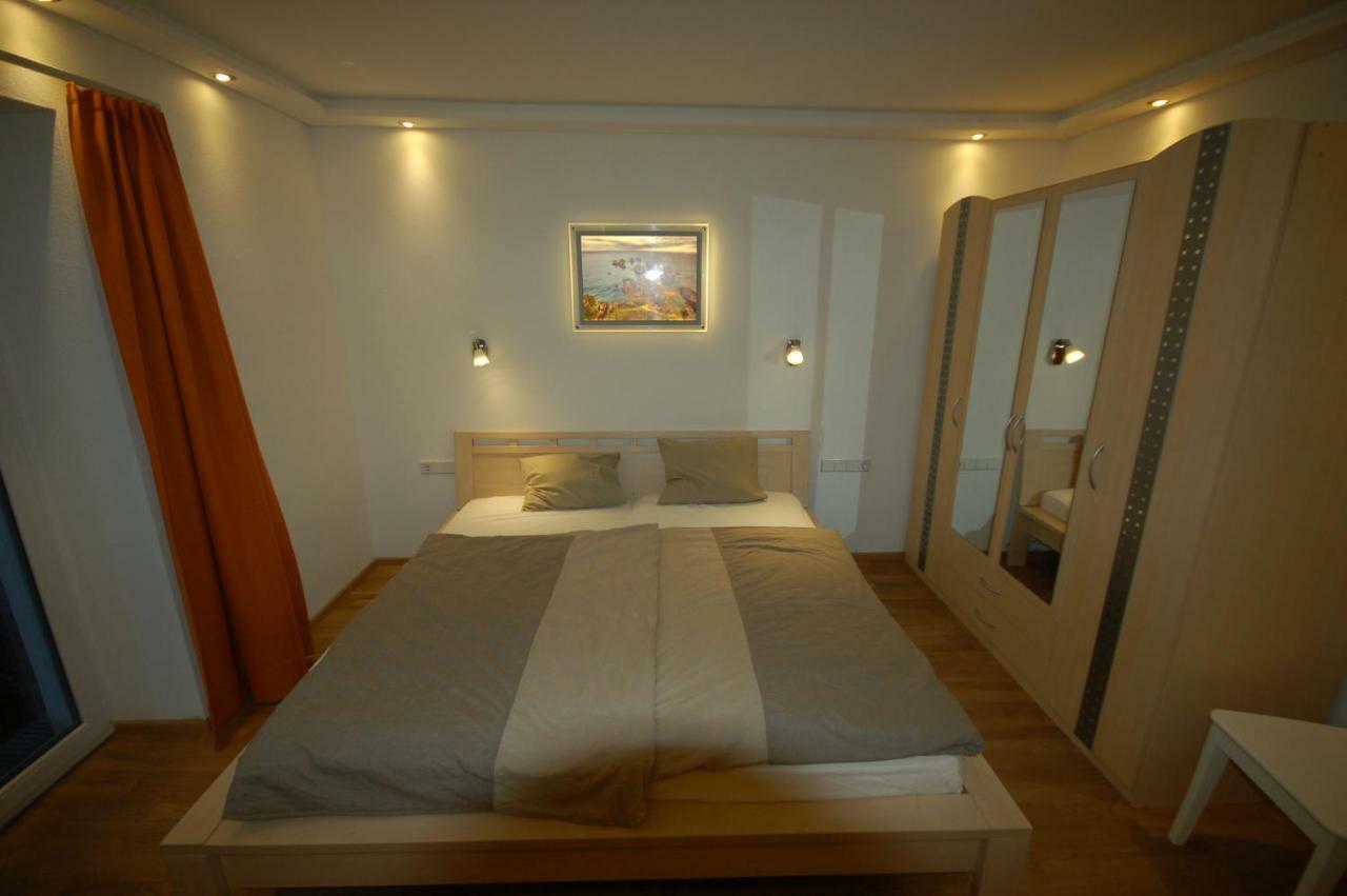 Alpenmond Appartment Halbmond Leutasch Kültér fotó