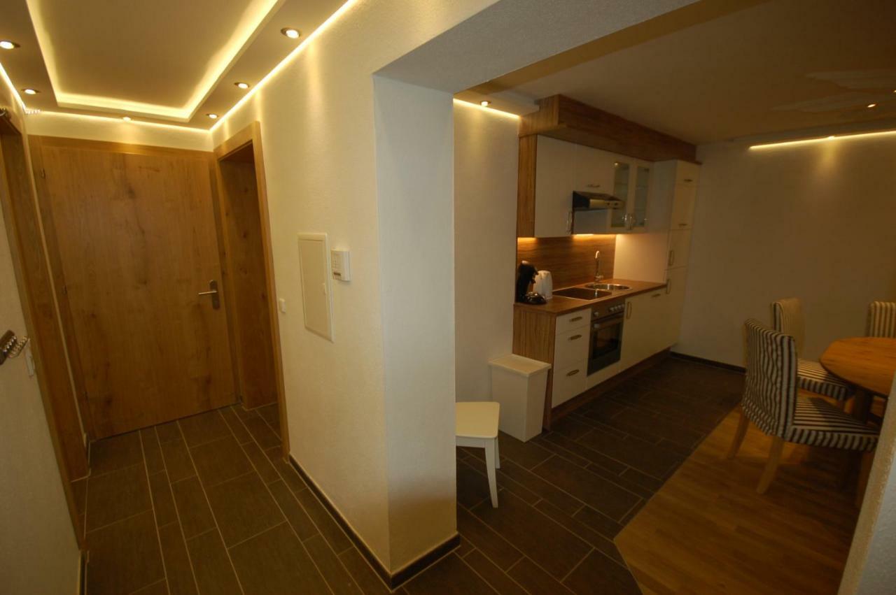 Alpenmond Appartment Halbmond Leutasch Kültér fotó